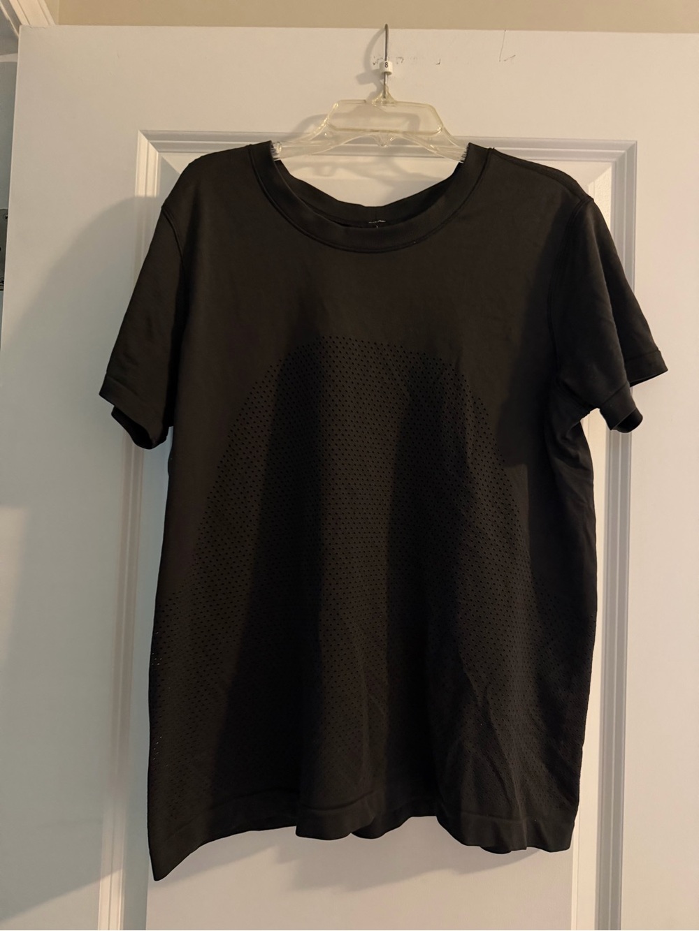lululemon Swiftly Tech Short-Sleeve Shirt 2.0 Black Short Sleeve size 6